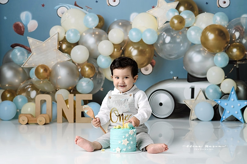 Cake Smash Photography for One Year Olds - Gregersen Photography